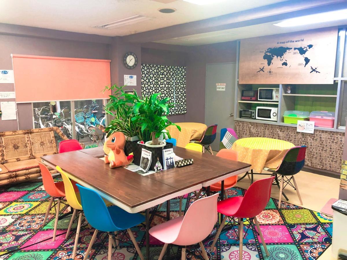 Guesthouse Shiawase Eki Fukuoka  Dış mekan fotoğraf